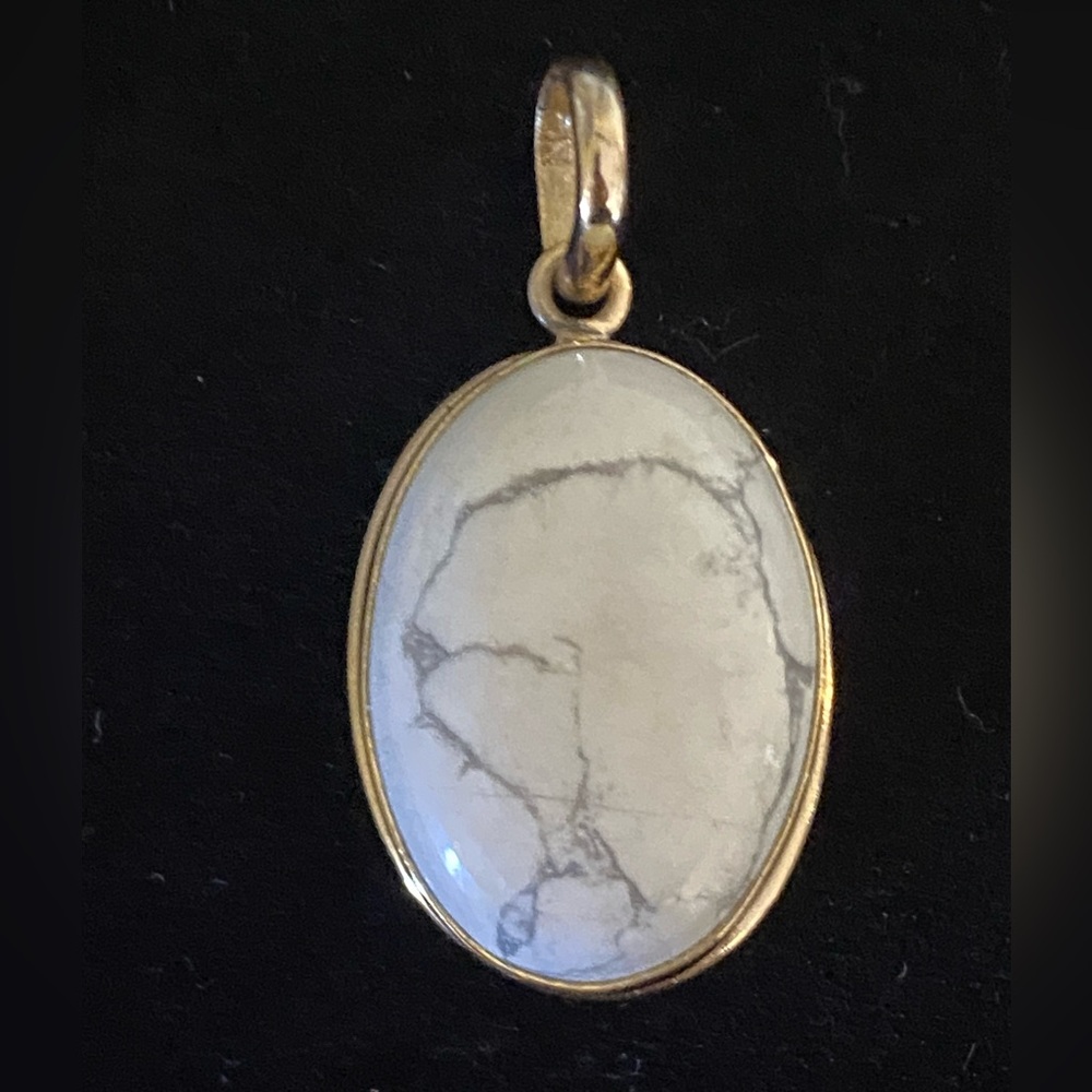 Gold Plated 925 Sterling Silver Howlite Oval Pendant | White Matrix Stone | NC